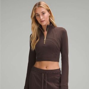 Lululemon Define Cropped Zip Luon in Espresso